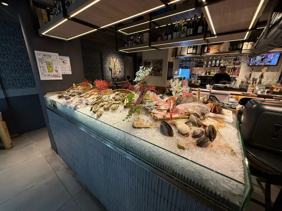 炭兎 SUMITO — From Tsukiji's Depths to Sumito's Grill: A Journey of Fresh Seafood in Hong Kong — 日式爐端燒／居酒屋